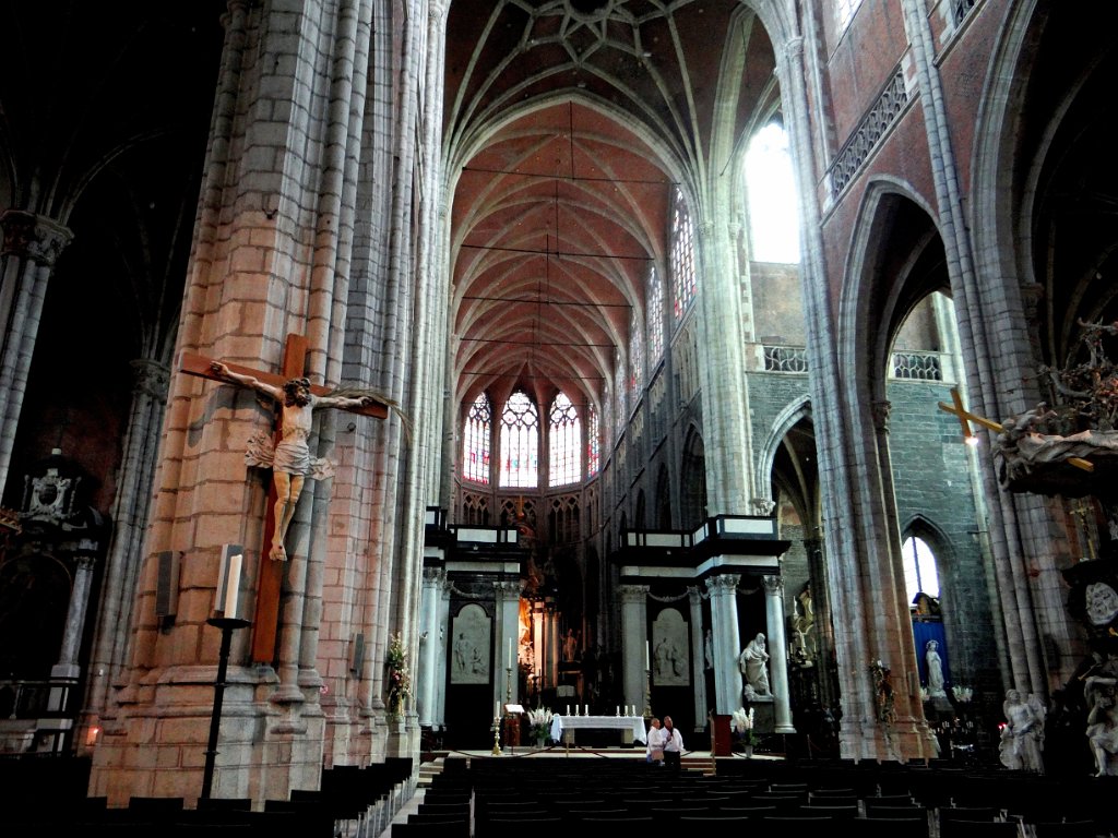 13 Gent - la cattedrale di Sint Baafs.JPG